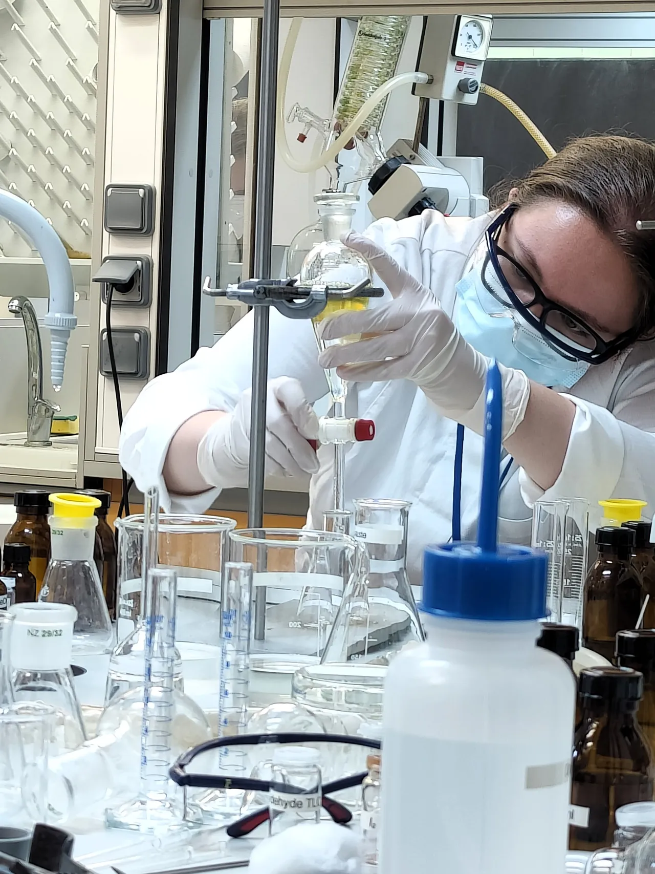 Vegyész technikus - Termelési folyamatirányító szakmairány